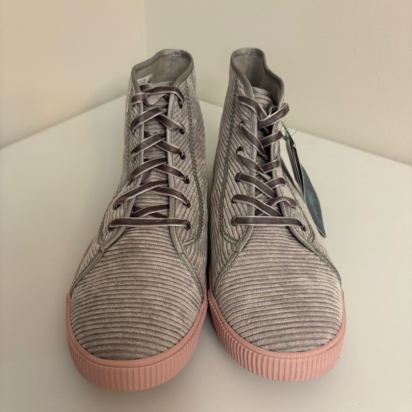 Toms Camarillo Corduroy Shoes Women’s Size 10 Gray High Top Ortholite Sneakers - Picture 3 of 13